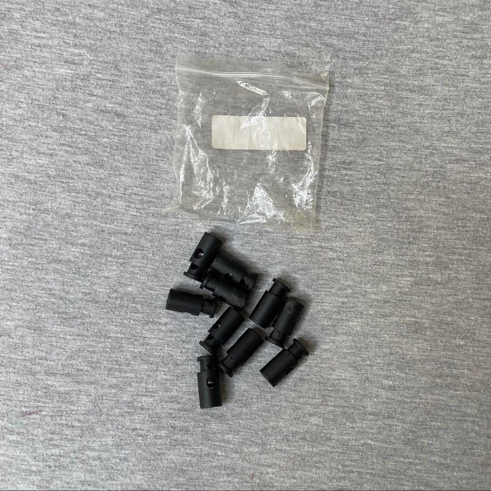 Black Plastic Toggles Spring-Stop Drawstring Rope Cord Locks 10 PCS. Set - Picture 1 of 2